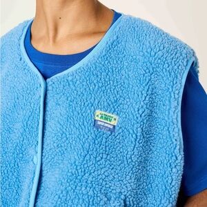 American Vintage Hoktown Vest in Celestial Blue